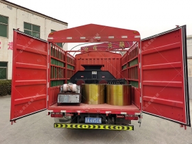 GS800X800對輥花季黄版下载安装總成發往安徽阜陽