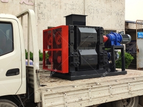 4PGT400x400不鏽鋼四輥花季黄版下载安装發往山東