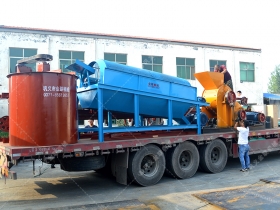 花季黄版下载安装生產線發貨圖片_雙級粉碎機_滾筒篩分機