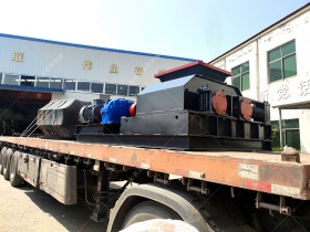 中型600x750直聯雙齒輥花季黄版下载安装發貨 發往廣東